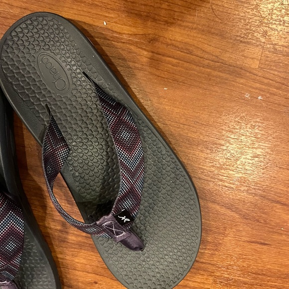 NEW Chacos Flips women’s size 9 - Picture 2 of 4